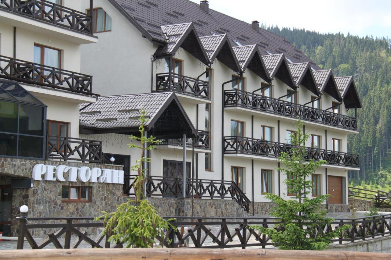 Zaporizʹka Sich Hotel Буковел Екстериор снимка