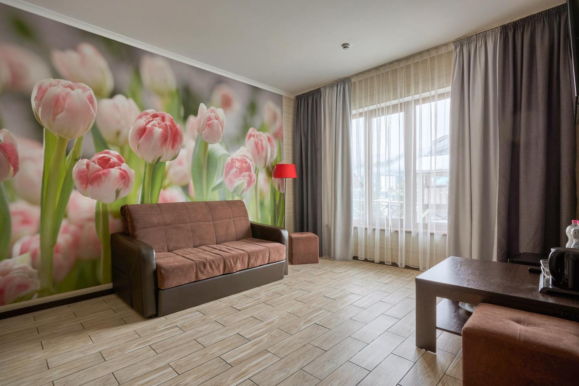 Zaporizʹka Sich Hotel Буковел Екстериор снимка