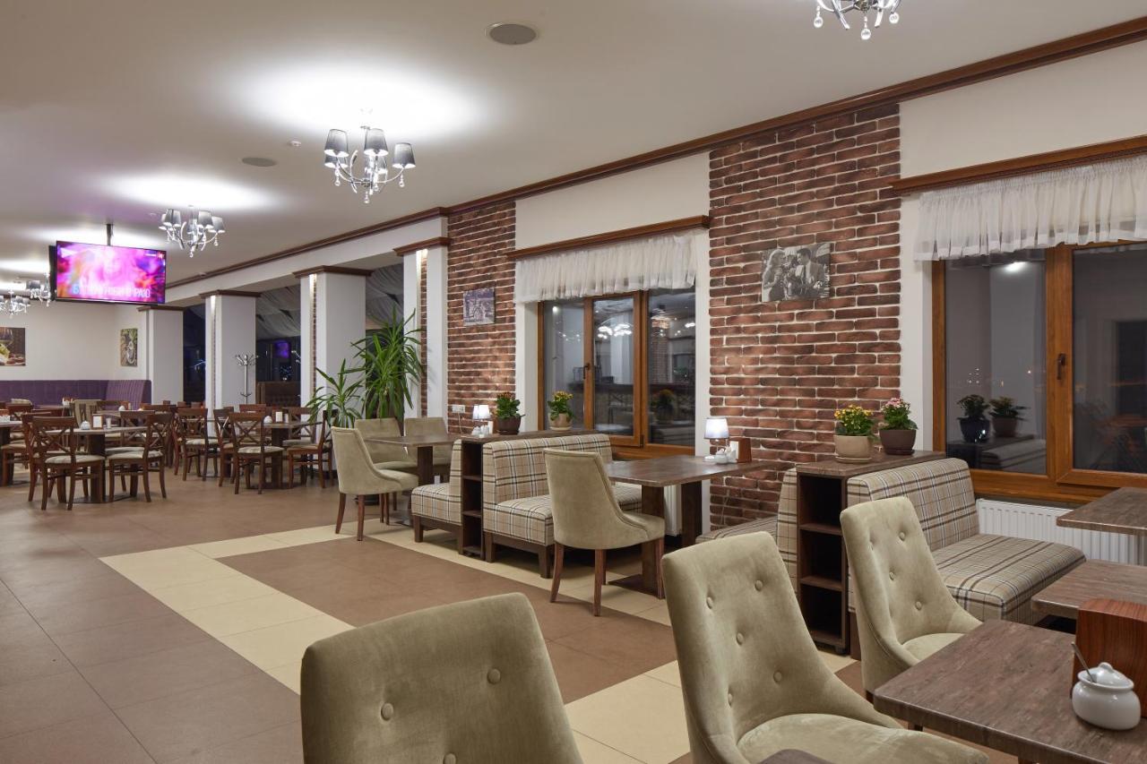 Zaporizʹka Sich Hotel Буковел Екстериор снимка